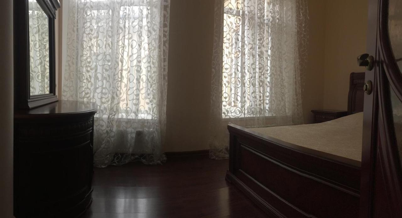Ferienwohnung Cozy Studio Near Greek Square Odessa Exterior foto